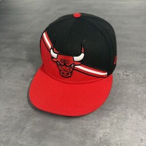 Chicago Bulls Snapback‎ Hat New Era Cap Black Red Stripe Stripe Split Bar NBA